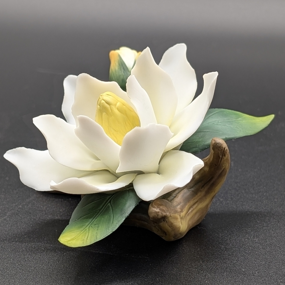 NIB Andrea's Flowers by Sadek White Magnolia with Bud - Picture 3 of 10